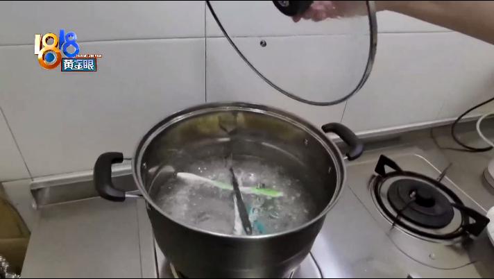 DƬ